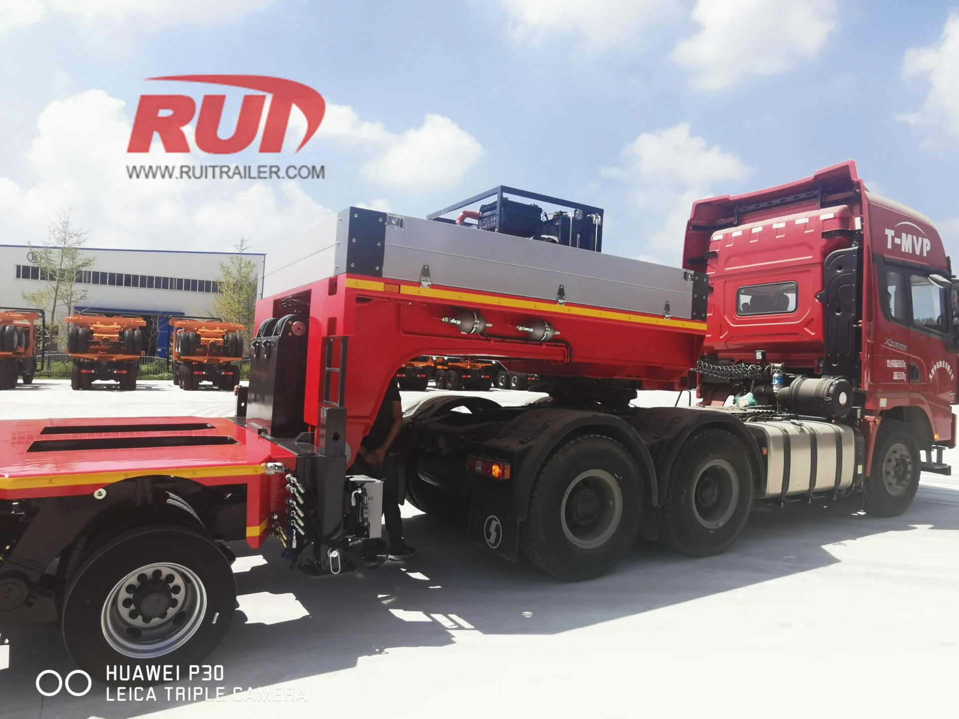 Facility relocation logistics with modular trailers