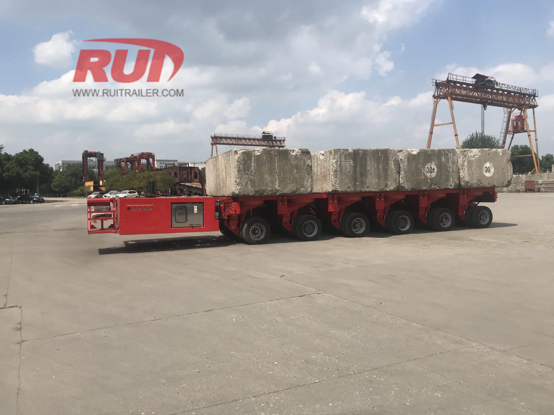 Heavy haul modular trailer with customizable axle lines