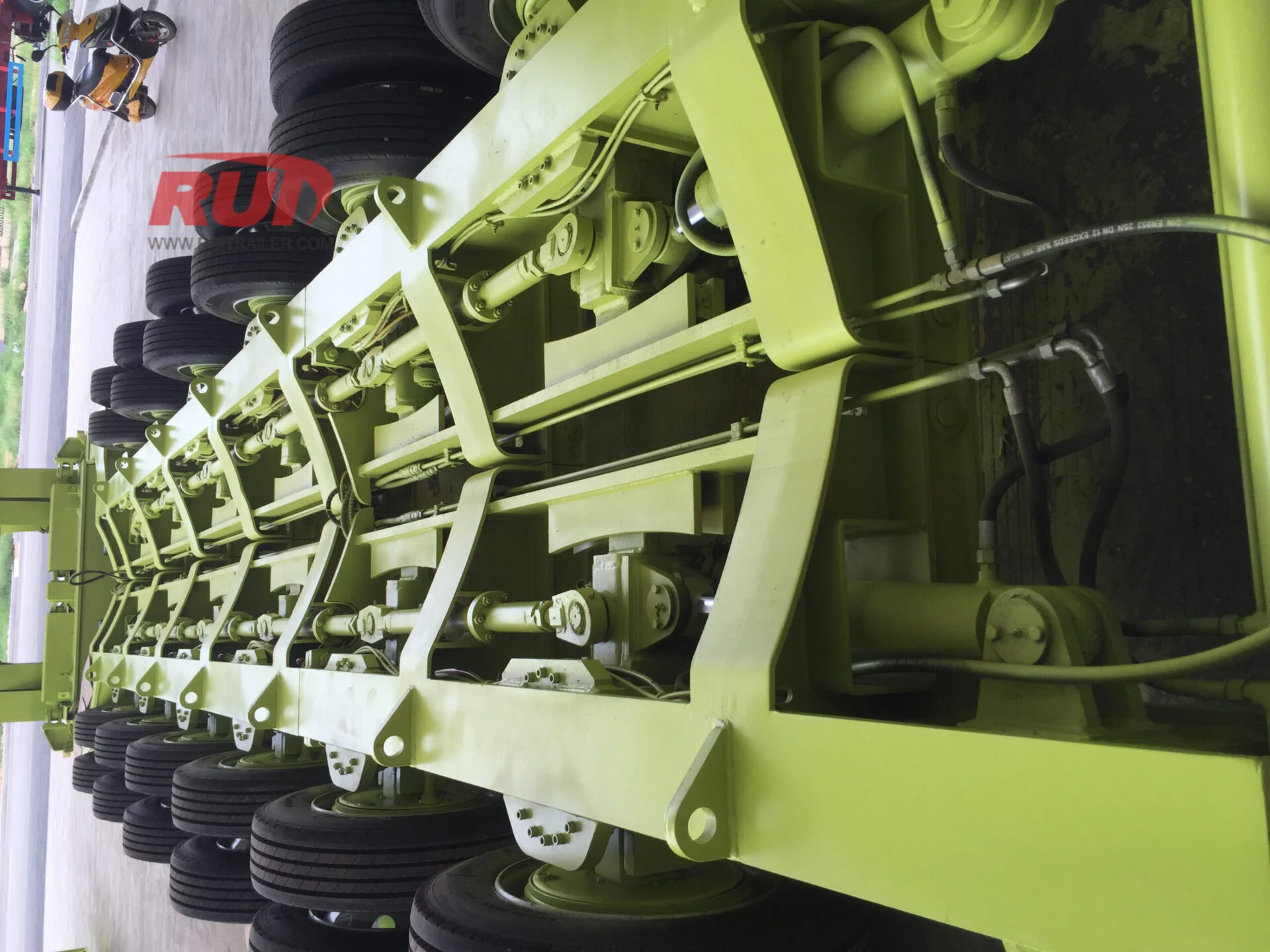 Heavy haul trailer configured for wind turbine equipment transportation