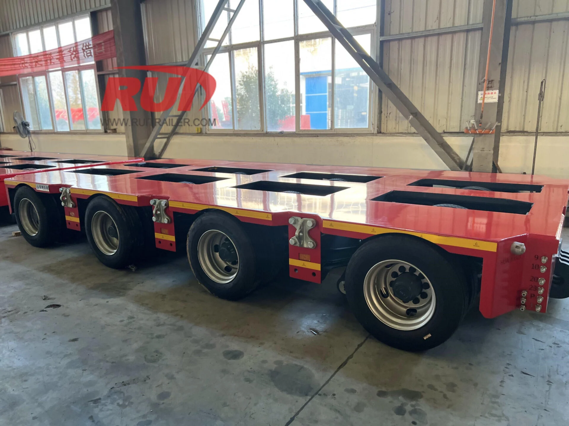 RUITRAILER trailer on display