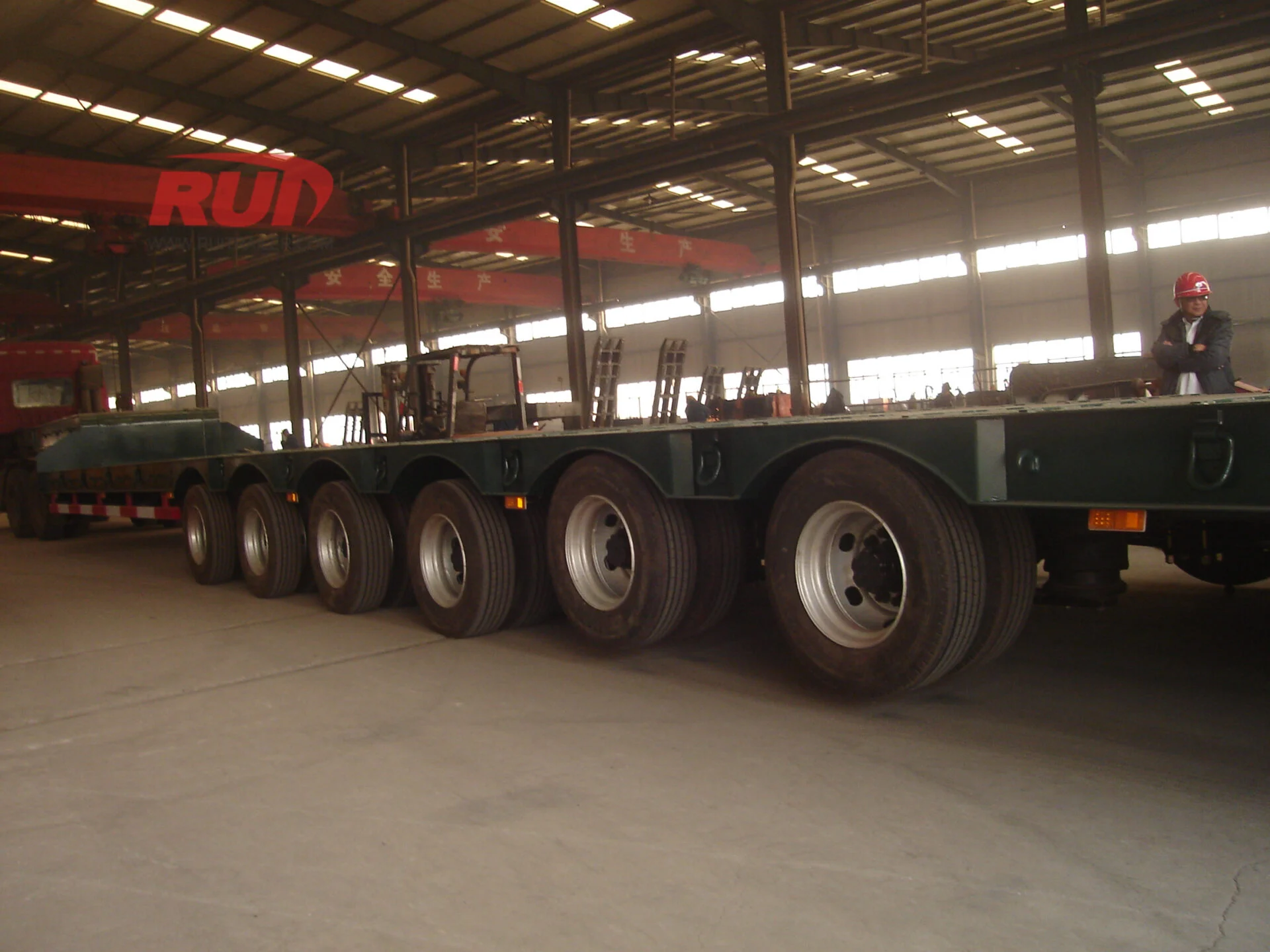Specialized heavy haul trailer