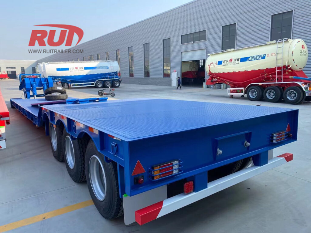 remorque détachable de 60 tonnes avec cou-de-pie