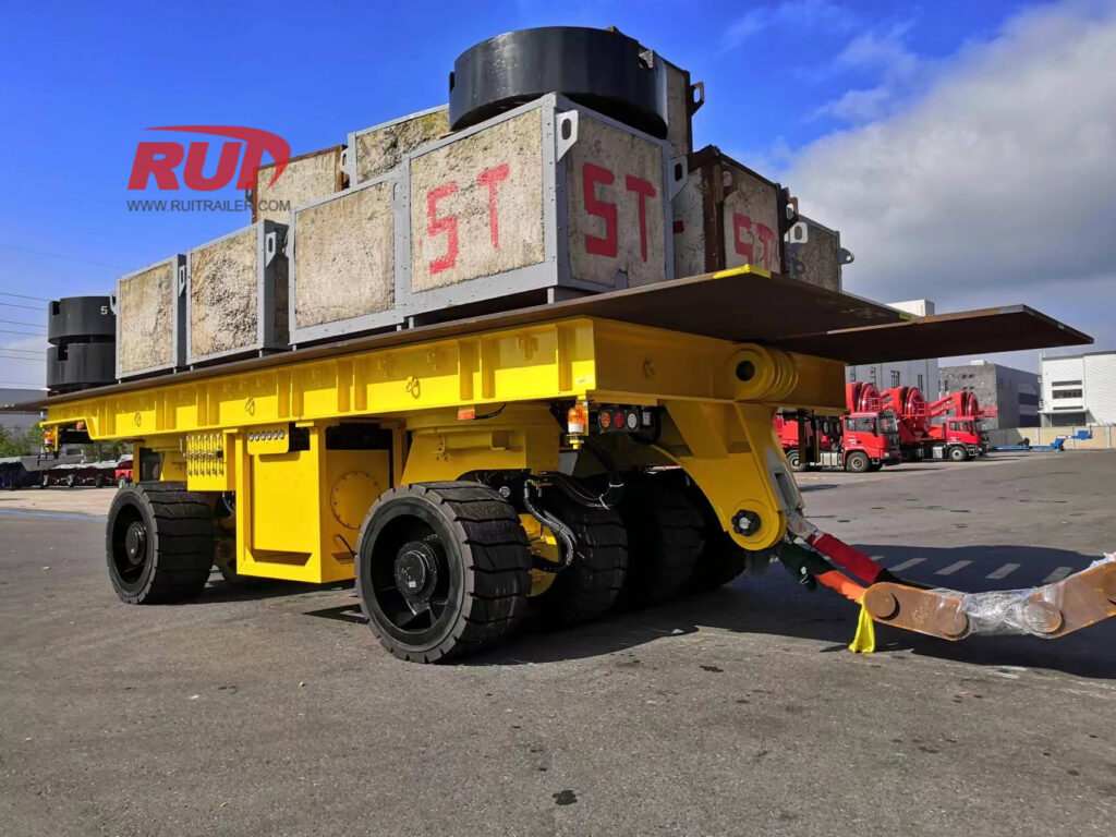 Selbstfahrender modularer Transporter