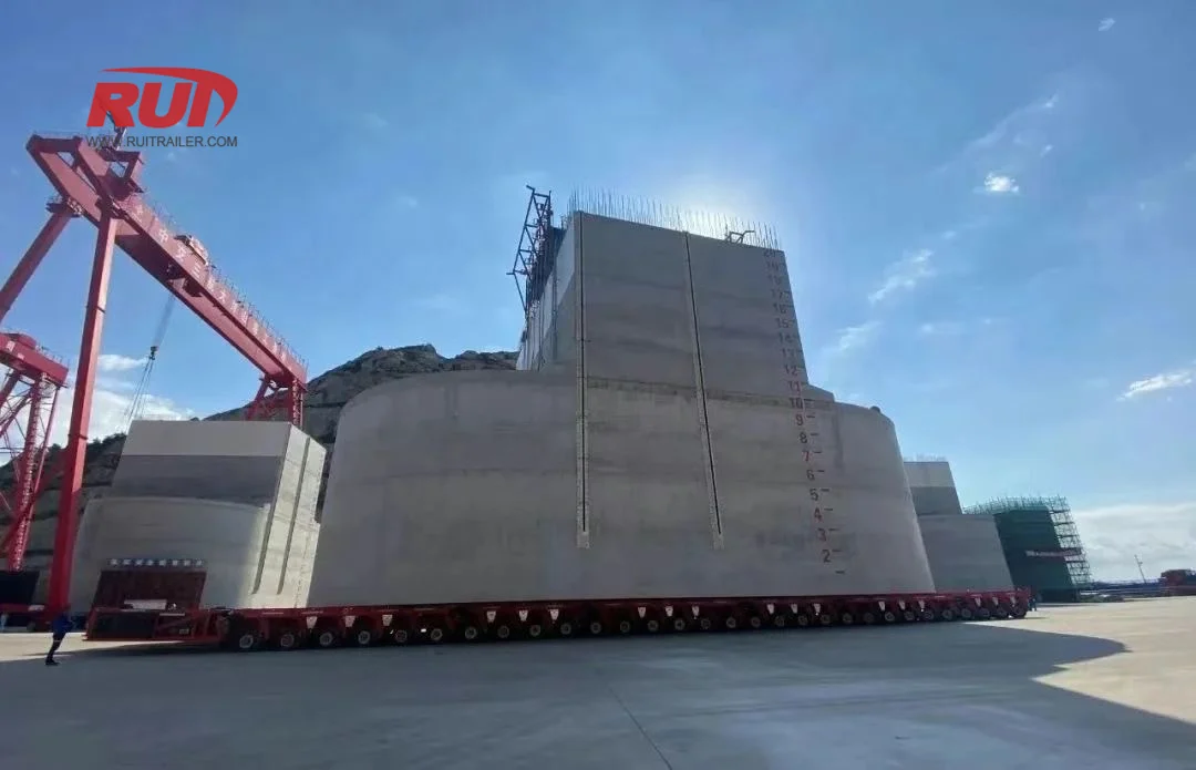 Heavy duty ladder system for streamlined transport