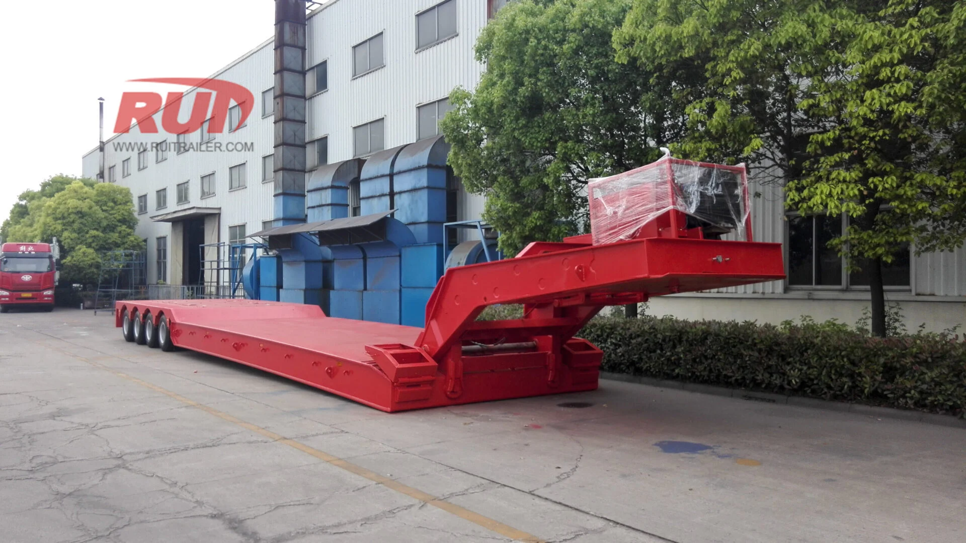 Customized heavy haul trailer tailored for load demands