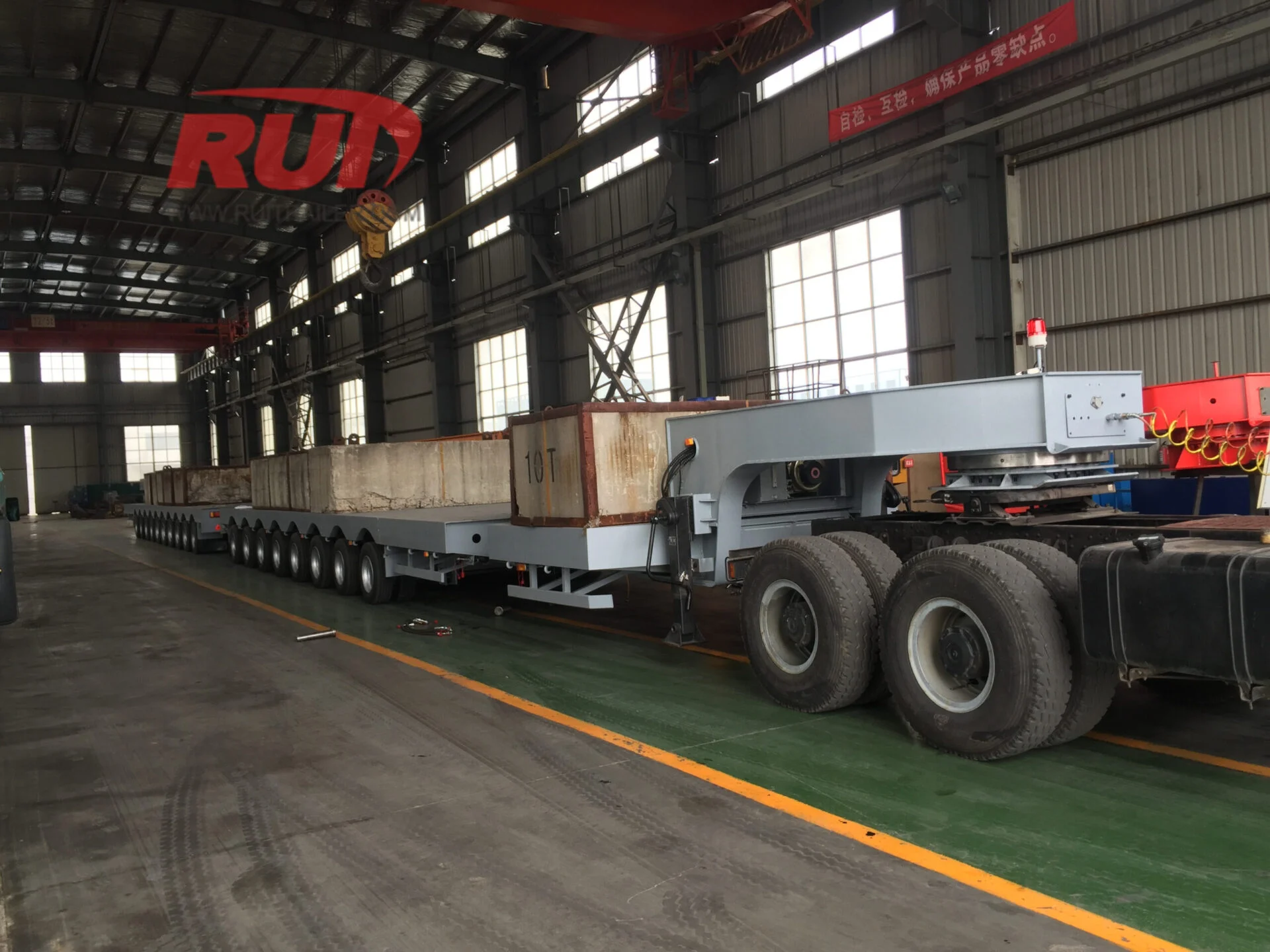 Heavy haul trailer transporting wind turbine blades