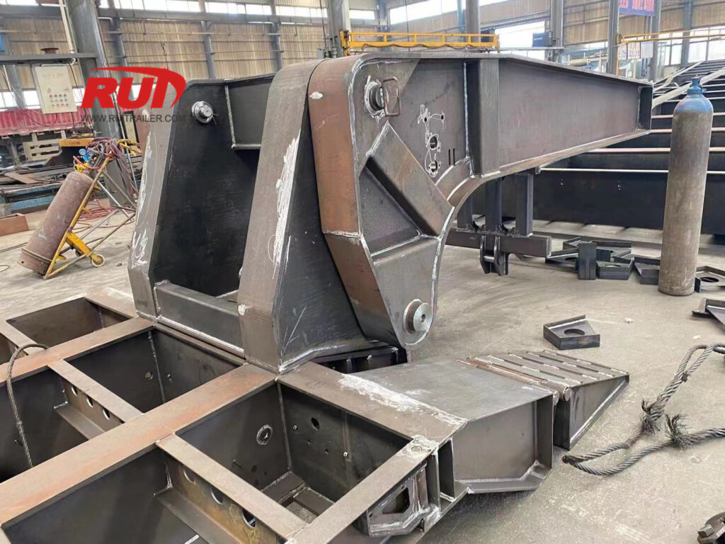 rgn trailer gooseneck in fabricate