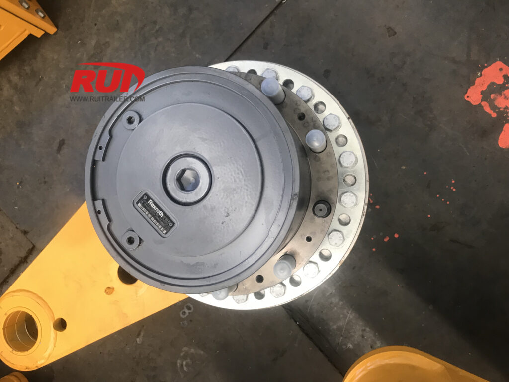 Self Propelled Trailer Drive Axle 1024x768