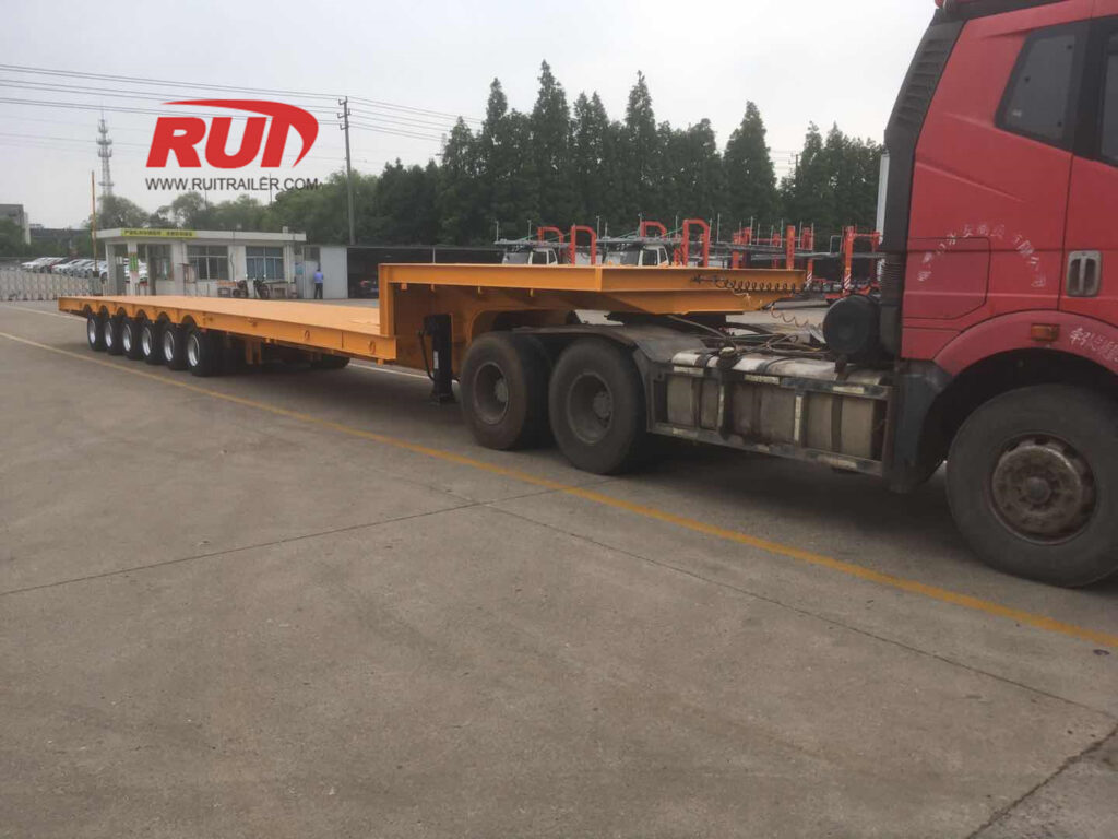 مقطورة نصف منخفضة السقف