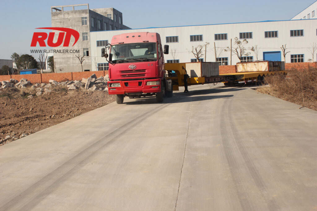 محور توجيه متعدد المحاور لمقطورة الحمولة الثقيلة