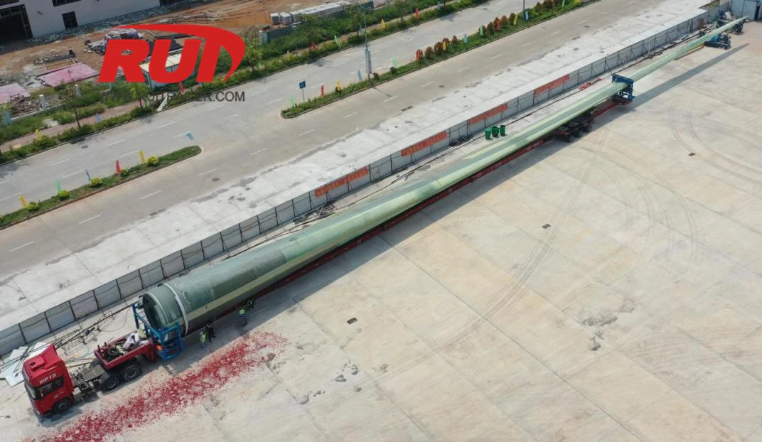Windklingen-Träger Port and terminal logistics for wind turbine blade transport