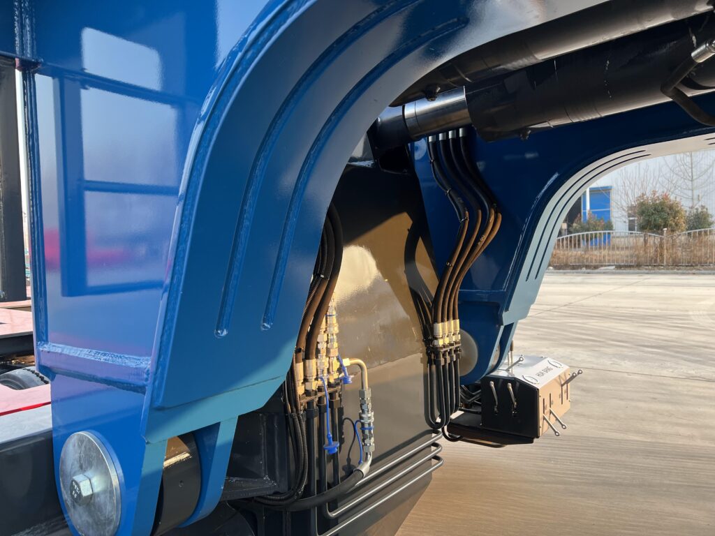 Hydraulic Gooseneck Embedded double-acting hydraulic cylinders 