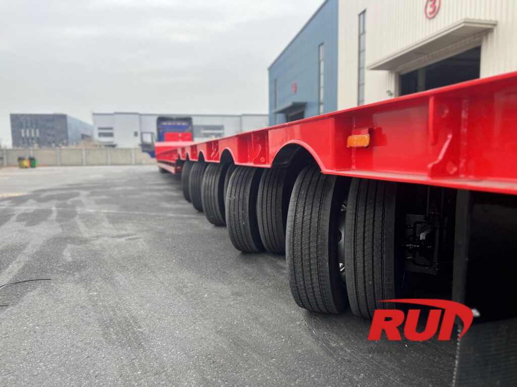 forced steering low bed trailer