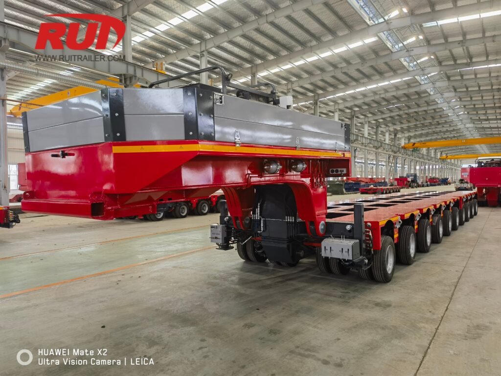 Hydraulic platform trailers