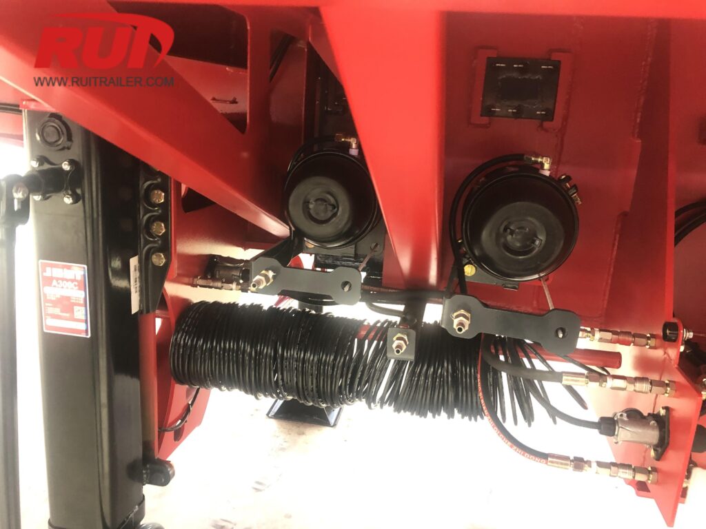 multi stage extendable wind turbine blade trailers